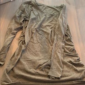 Maternity long sleeved tee